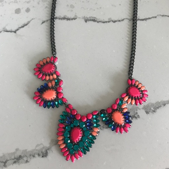 Stella & Dot Frida Necklace - Picture 3 of 7